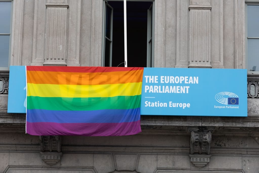 A magyar melegellenes törvényről vitázik szerdán az Európai Parlament