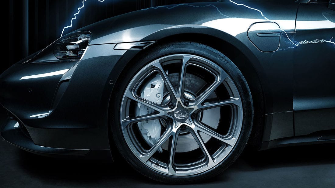Még nem gyakori, de már a Porsche Taycant is tuningolják
