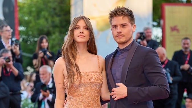 Eljegyezték Palvin Barbarát