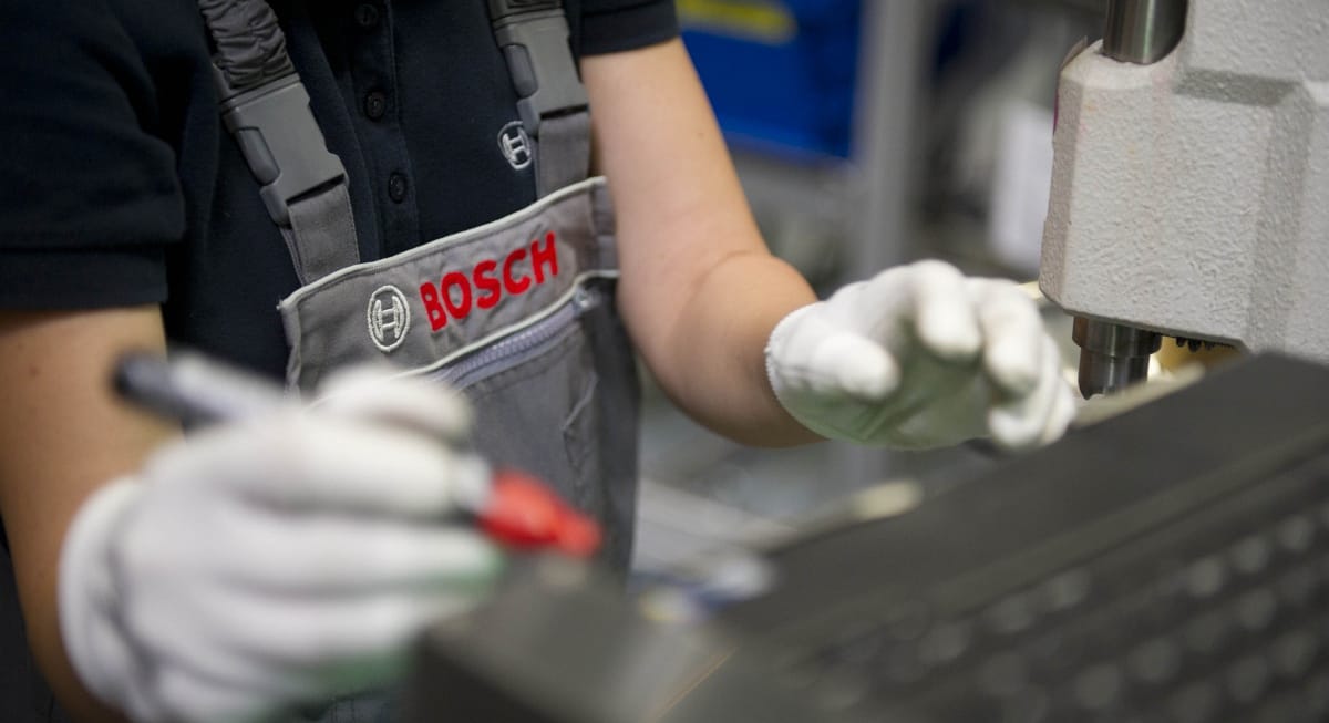 Elküldenek 830 dolgozót a Boschtól