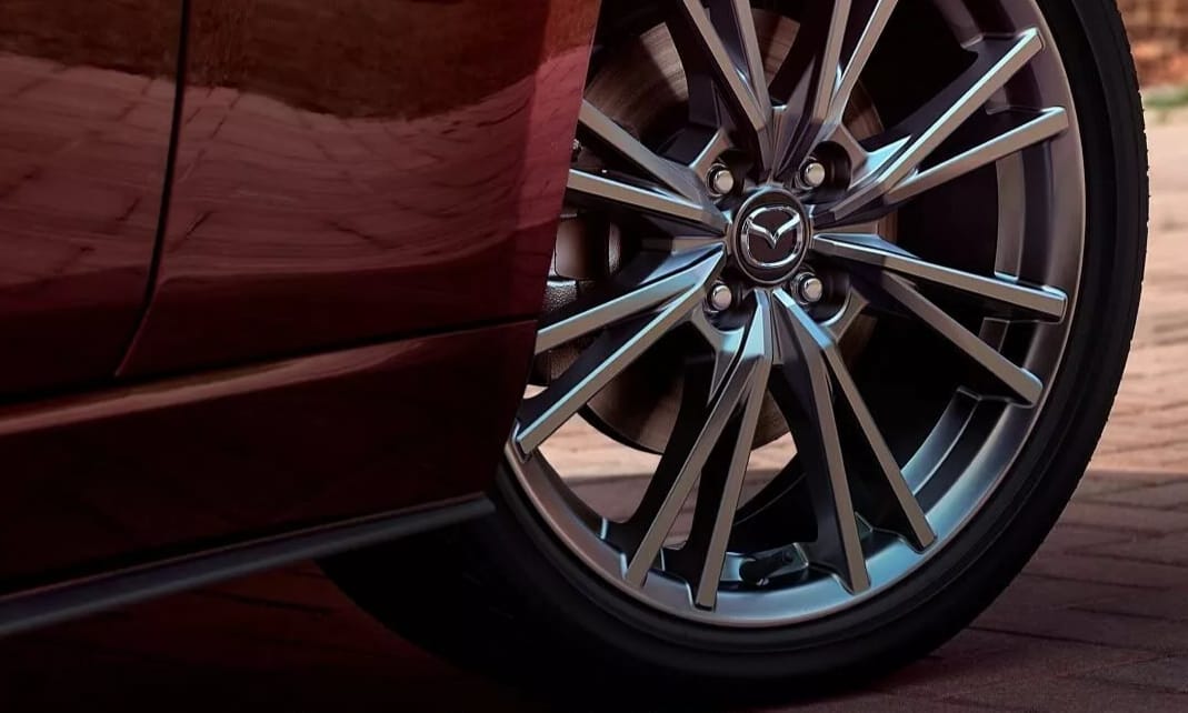 Jubileumi egyedi új Mazda MX-5 érkezett