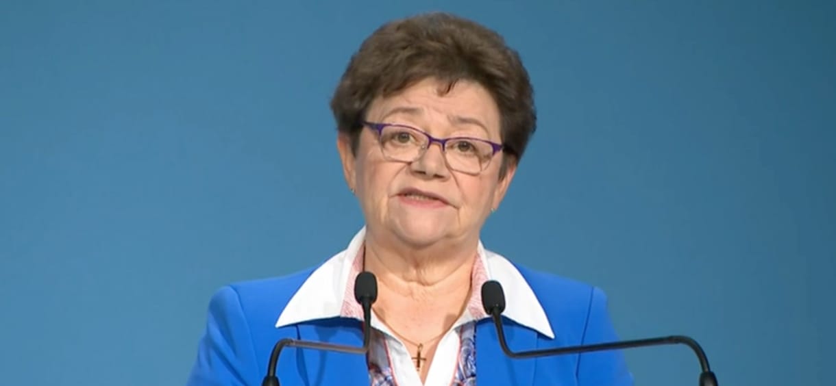 Müller Cecília: Kedvezően alakul a járvány, nem halasztanak el műtéteket