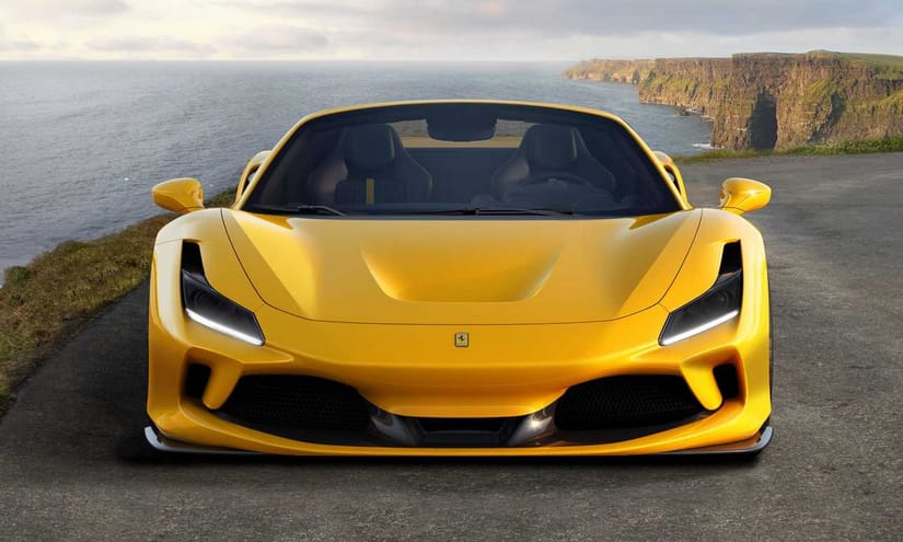 Nem készül Ferrari és Lamborghini sem, leállt az olasz autóipar