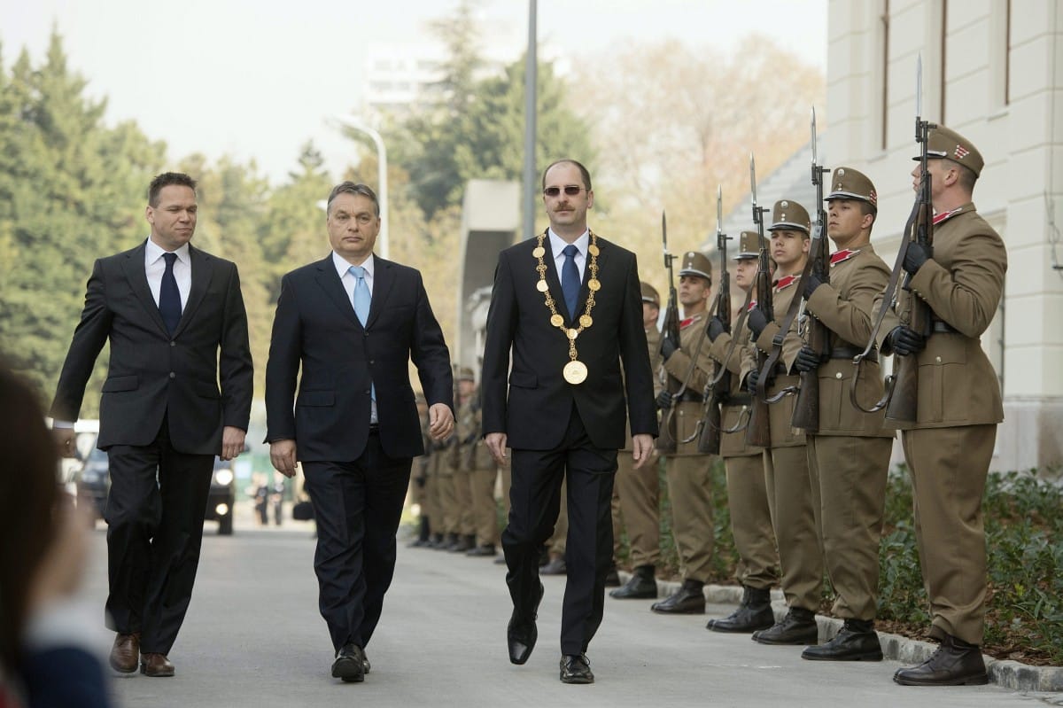 Nem a Soros-egyetemnek vannak itt kiváltságai, hanem az Orbán-egyetemnek