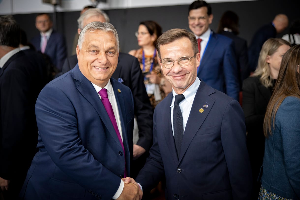 Orbánt a haszon érdekli, az sem zavarja, hogy egyedül maradt a NATO-csatlakozás blokkolásában