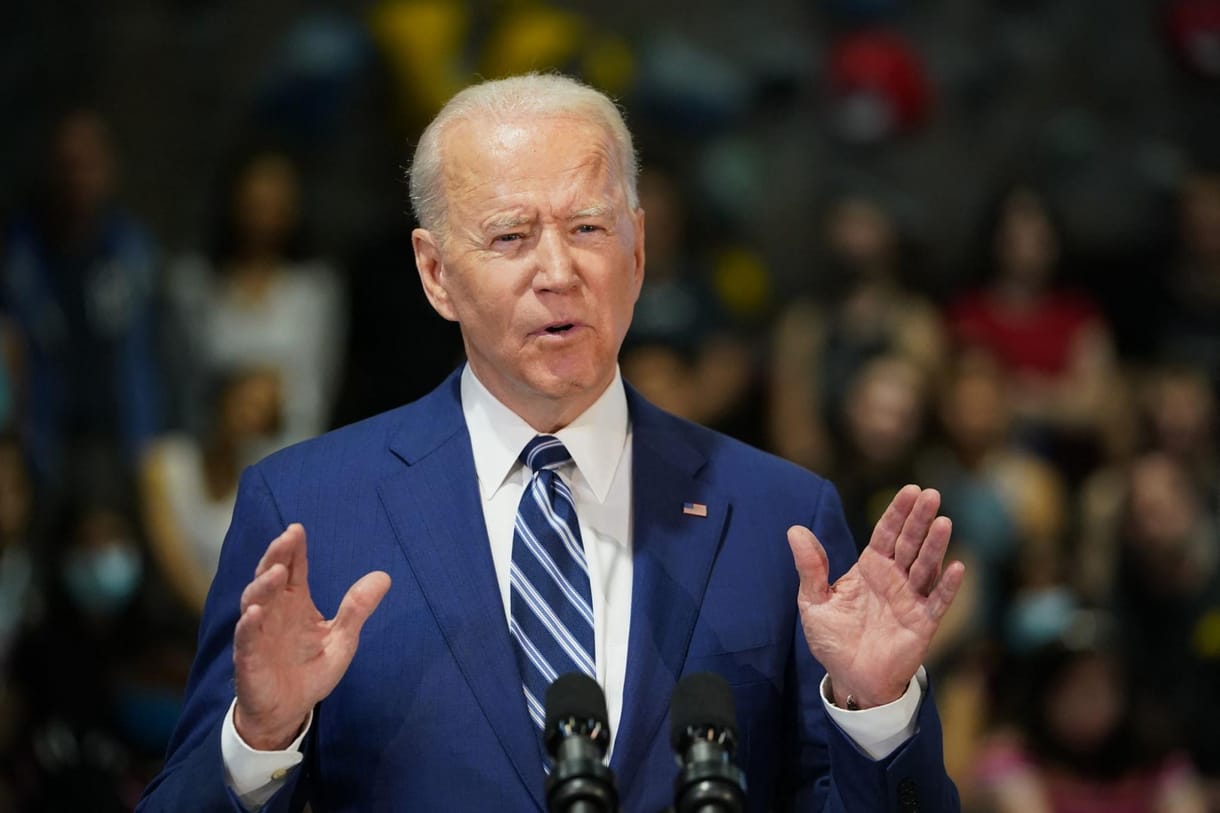 Biden válaszlépéseket ígért Oroszország ártalmas tevékenységére