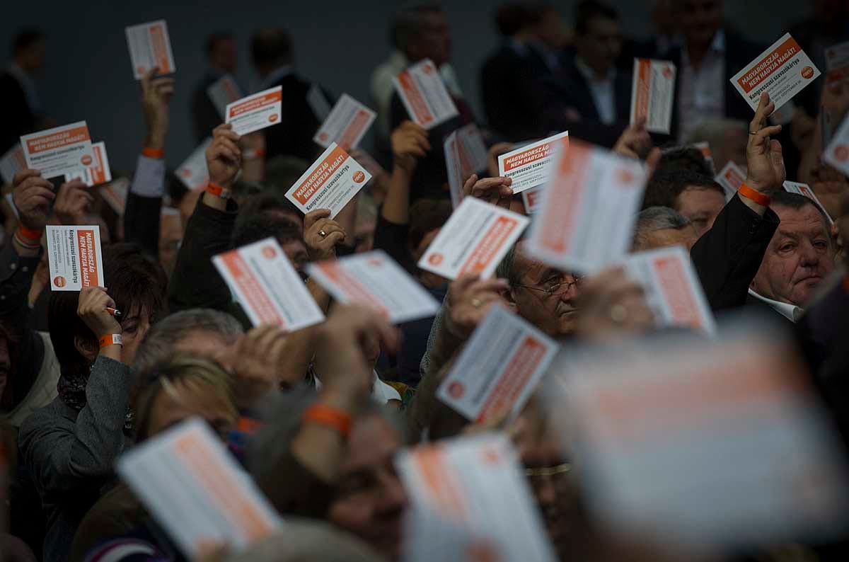 Orbán: ez a harc a végső, nem lehet lustálkodni, nem lehet nyegléskedni