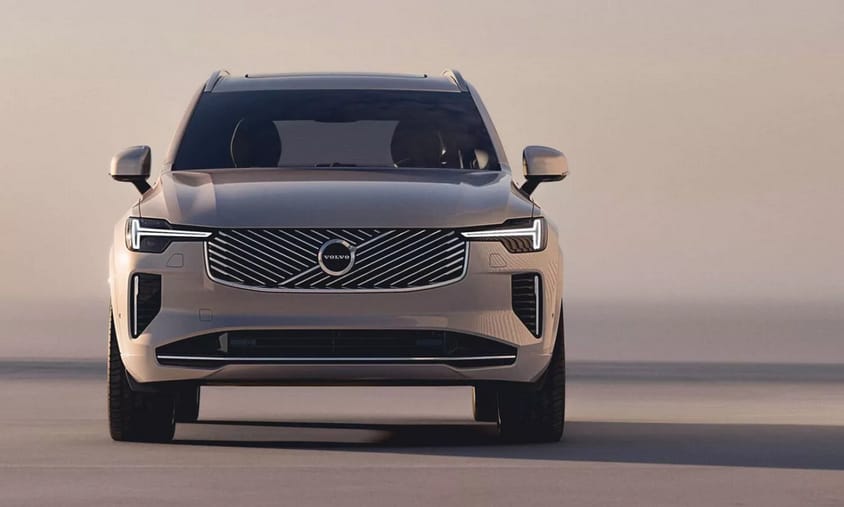 Jó az öreg a háznál: a Volvo új életet lehelt a hatalmas és benzines XC90-be