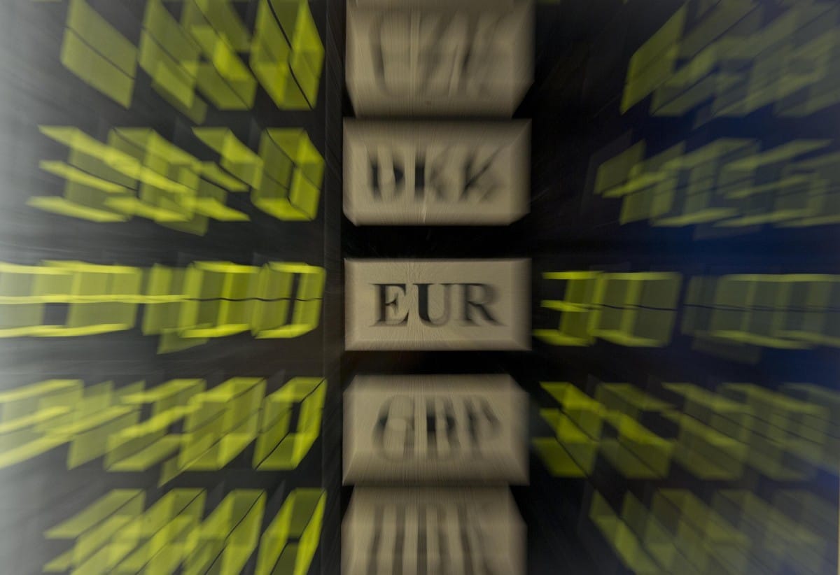 289 fölé gyengült az euró