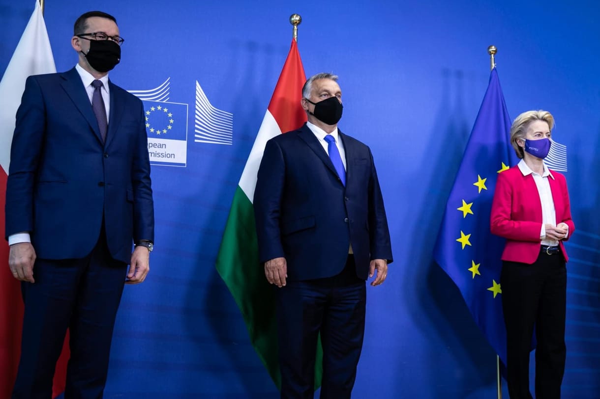Die Welt: „A lengyel és a magyar kormány politikája veszélyesebb az EU-ra a Brexitnél