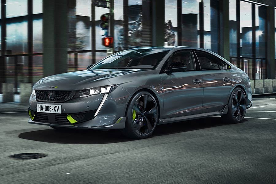 360 lóerős hibrid a Peugeot szülinapi autója