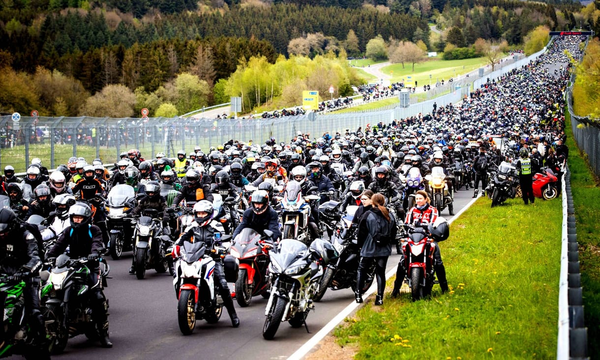 Lényegében kitiltották a motorosokat a Nordschleiféről