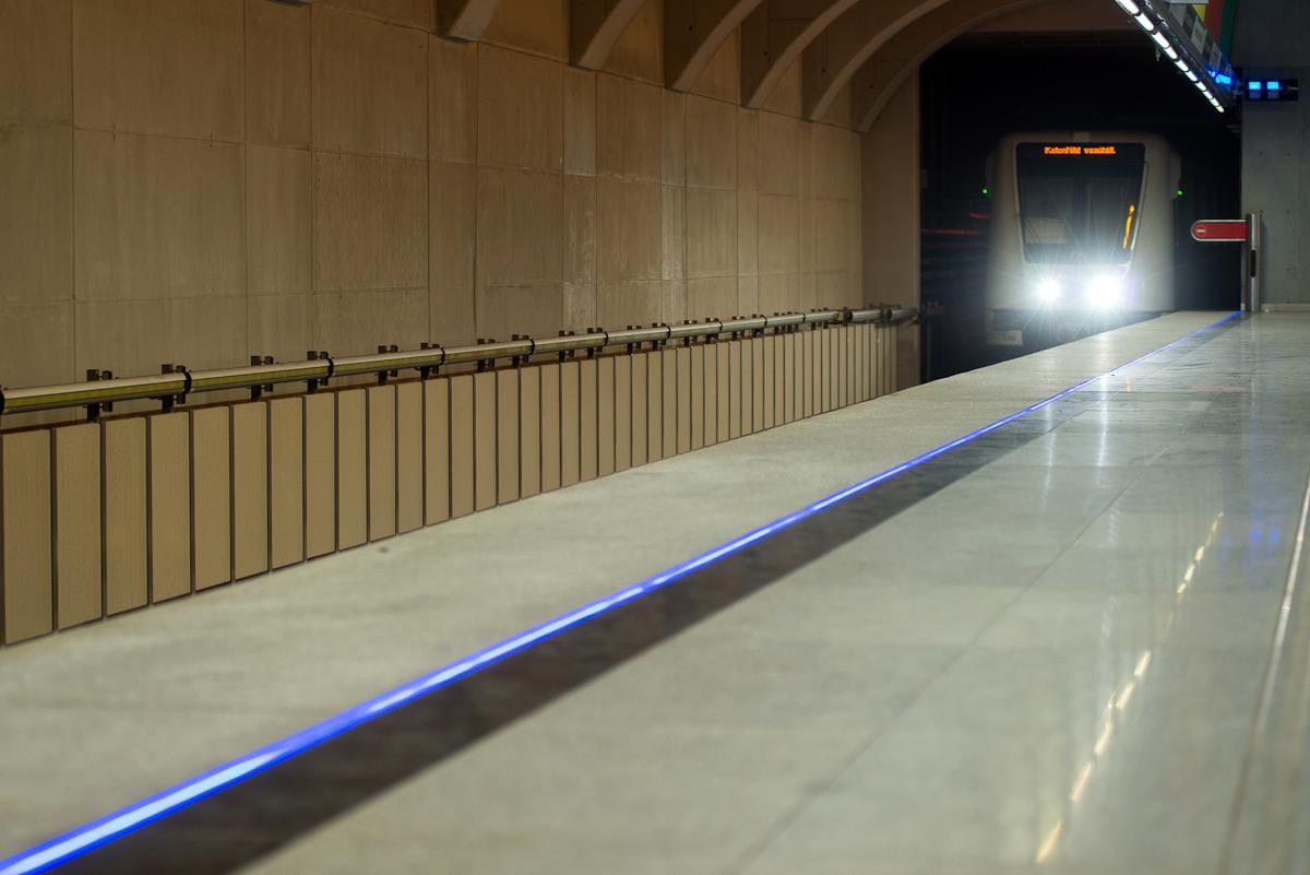 Nem járt a 4-es metró műszaki hiba miatt