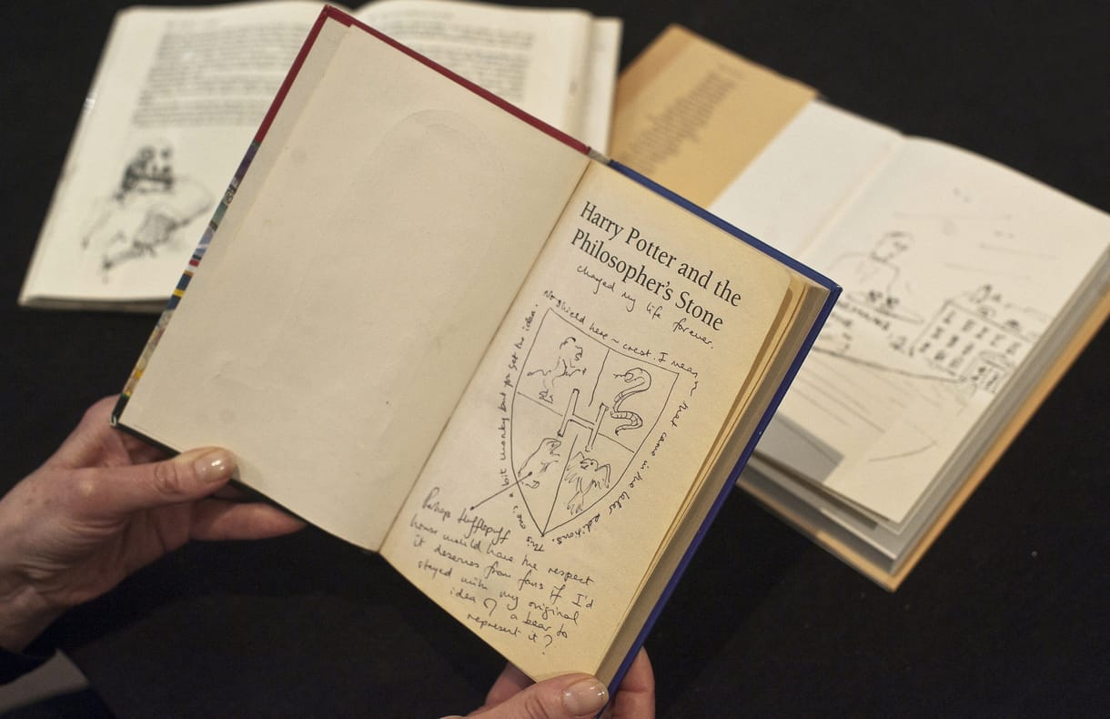 Valakinek 21 millió forintot ért a Harry Potter és a bölcsek köve első kiadása