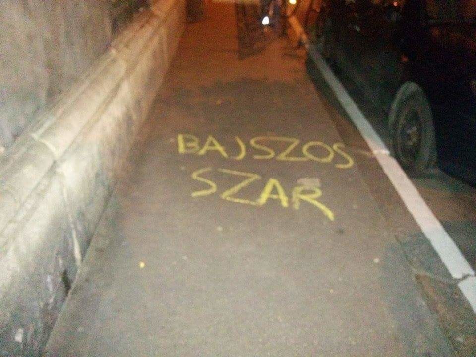 A Bajszos Szar és Pamuk: lelepleztük a Soros-világösszeesküvést