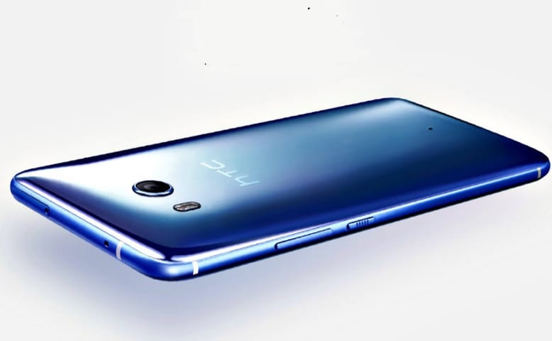 Képek, videó a még be sem jelentett új HTC-telefonokról