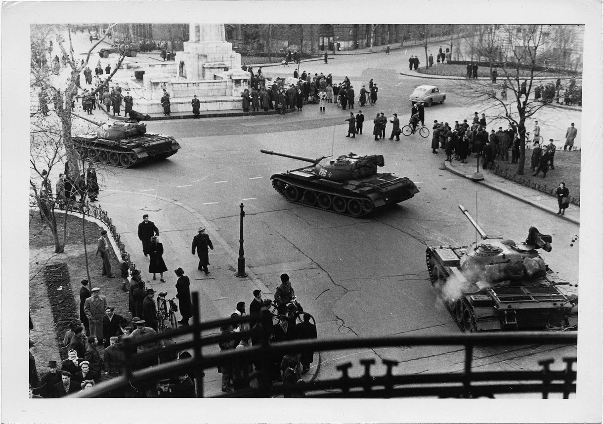 Így látta 1956. október 23-át egy amerikai diplomata – fotók