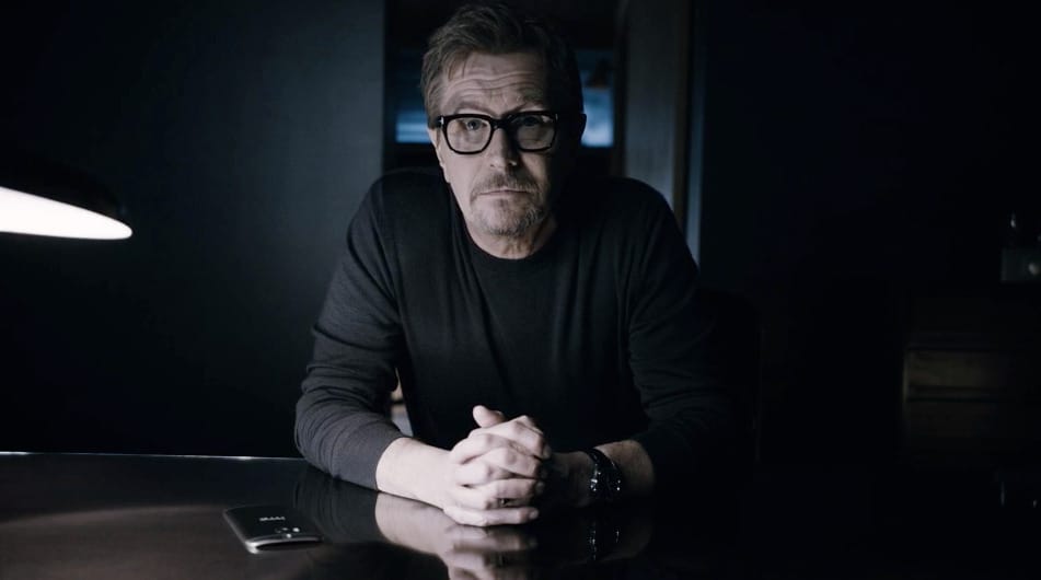 Besokallt Gary Oldman: néhány éve még mobilos reklámarc volt, most mindenkinek üzent valamit a telefonokról