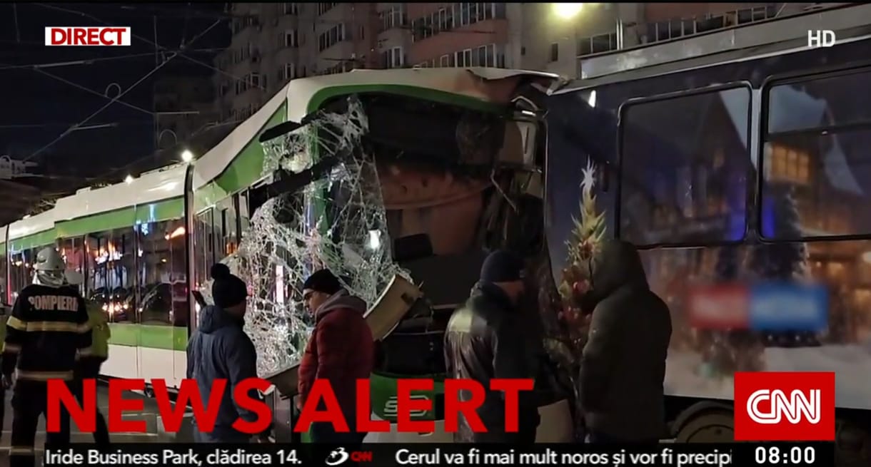 Frontálisan ütközött két villamos Bukarestben