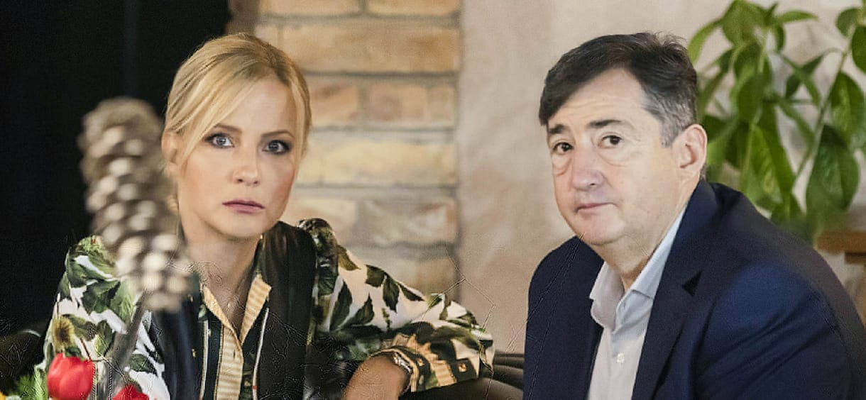Tóta W. Árpád: Várkonyi Andrea az Elszámoltatási Hivatal előtt