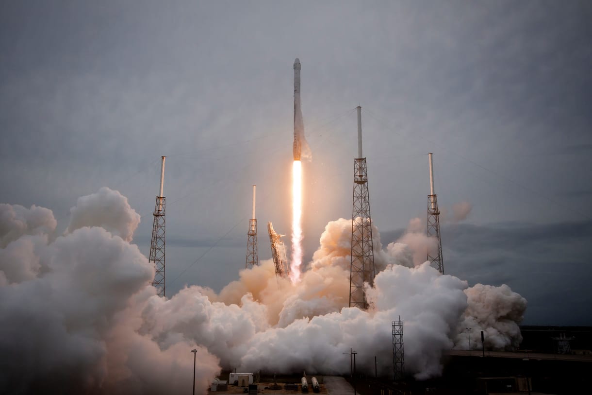 Megint balszerencsésen landolt a SpaceX-rakéta