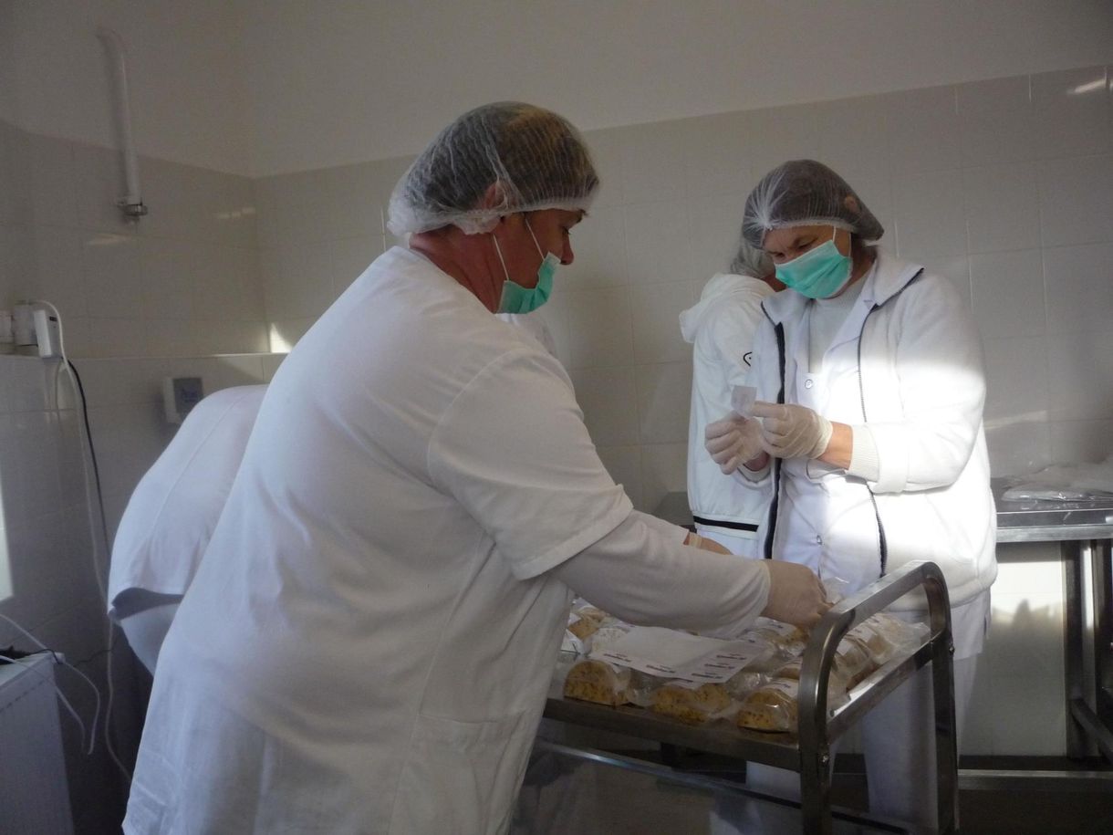 Példaértékű siker, jó üzletet kötött a közmunkások tejüzeme 