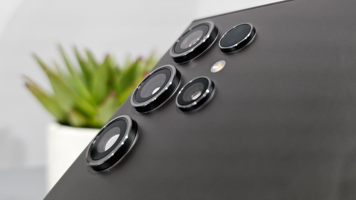Hivatalos: január 22-én mutatja be a Samsung a legújabb csúcsmobiljait