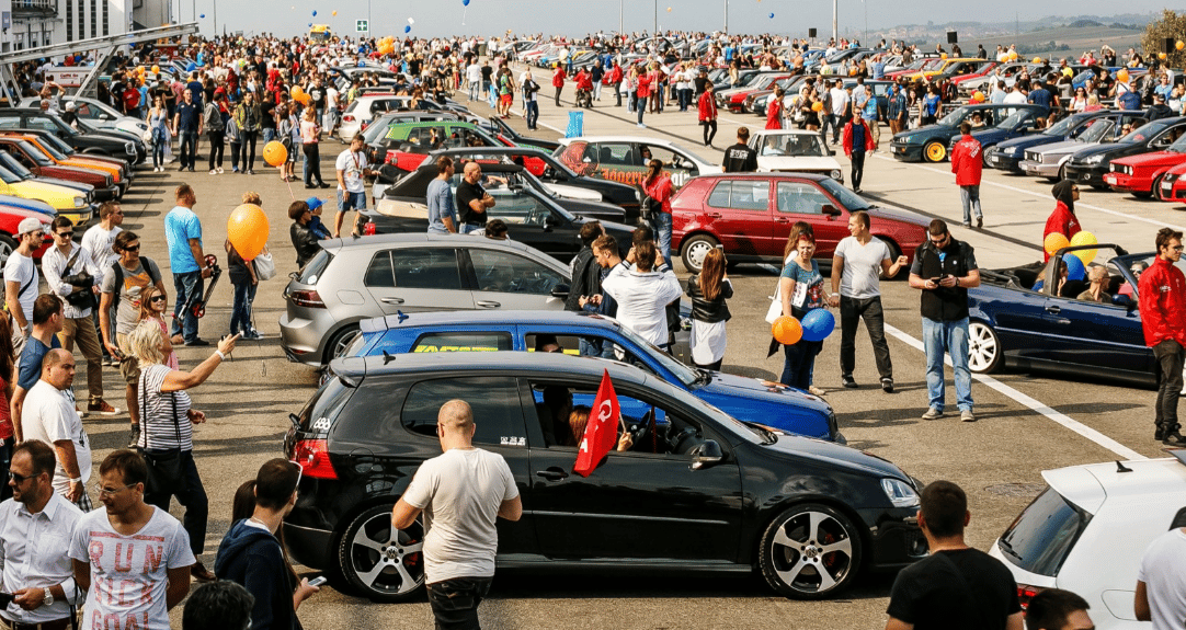 Különleges gyári autókat hoznak a Hungaroringre, az idei Volkswagen-találkozóra
