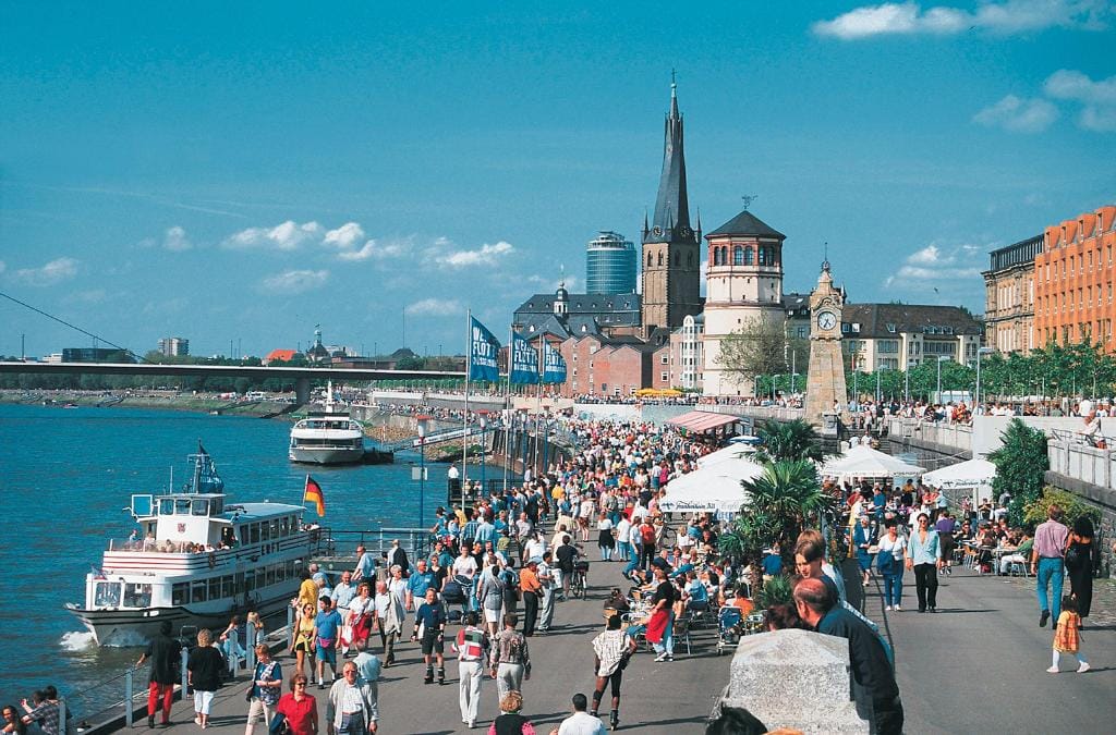 A világ legnagyobb szórakozóhelye: Düsseldorf
