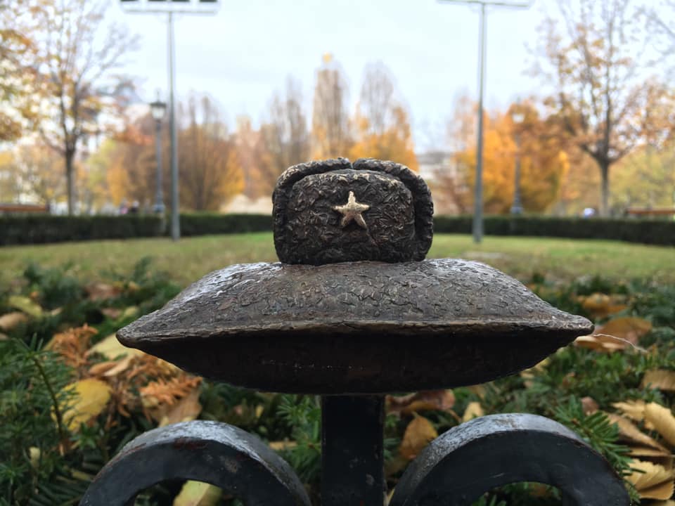 Kolodko szerint félreértette a szobrát a Mi Hazánk képviselője