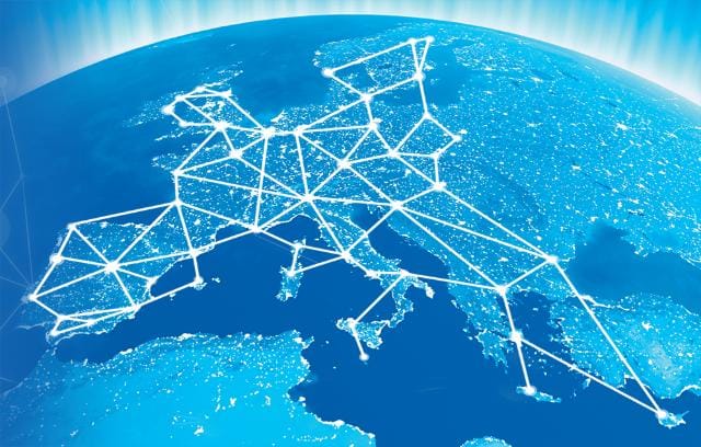 Nem is gondolná, mennyire bemondásra működik a háttérben az internet