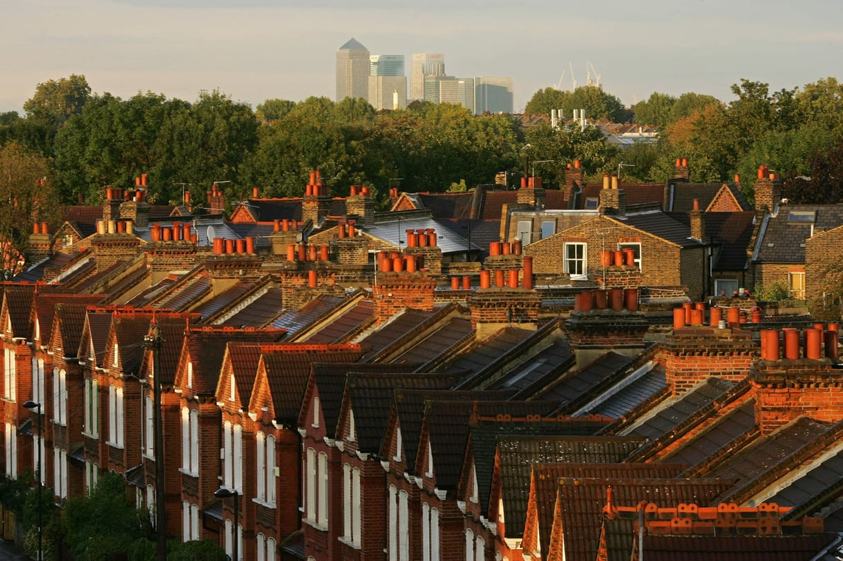 Síró gyerekük miatt akarnak kilakoltatni egy magyar családot Londonban