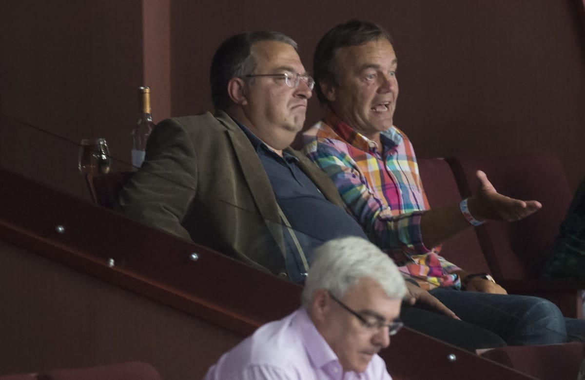 Hát ezért nem indul Simicska Veszprémben