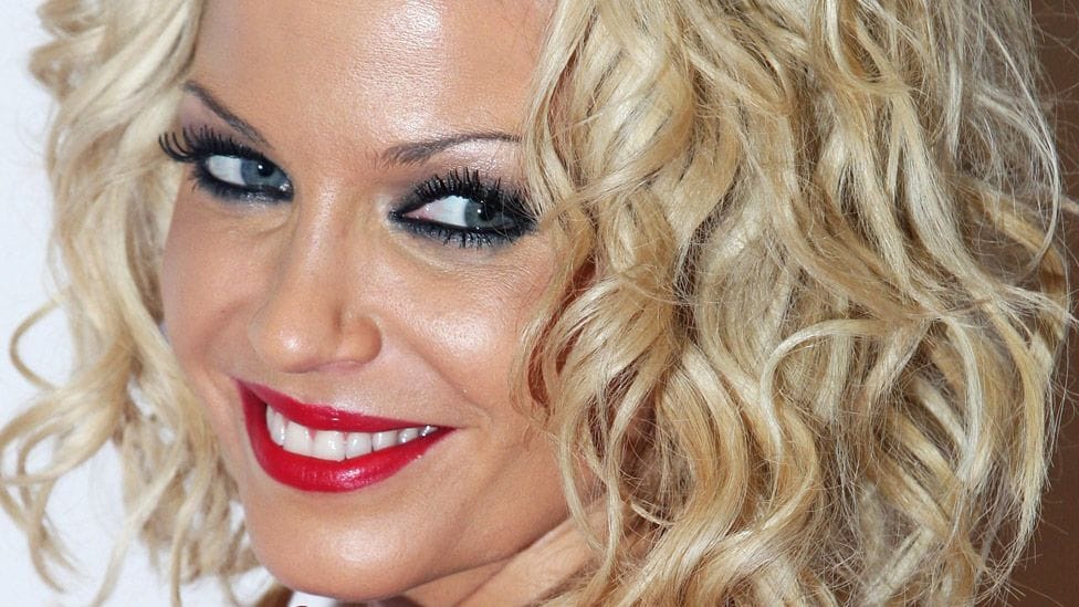 39 évesen meghalt a Girls Aloud énekesnője, Sarah Harding