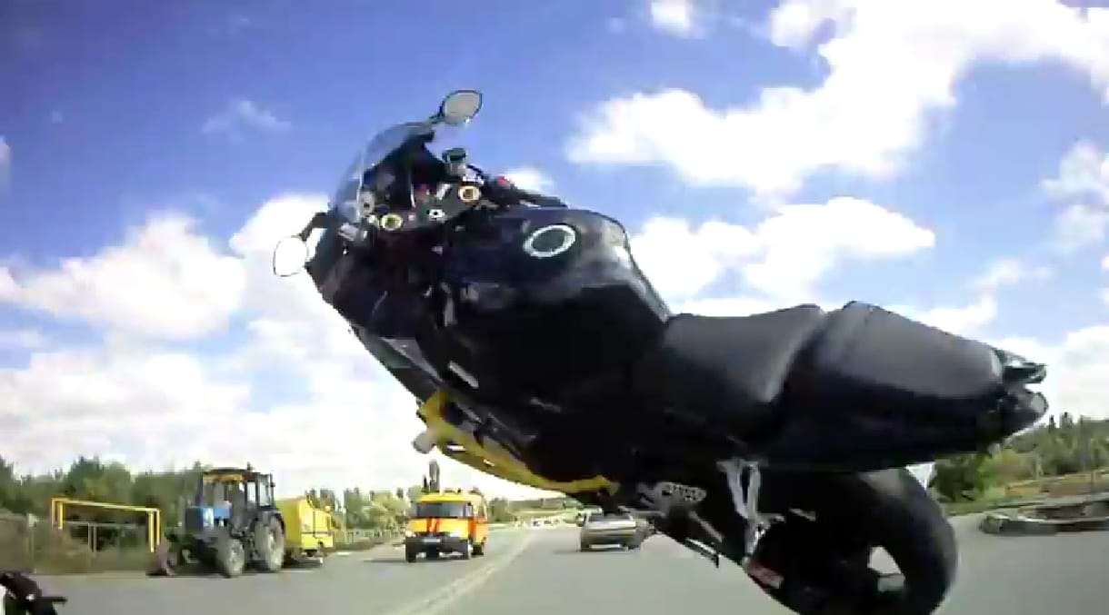 Százhatvannál szállt el az egykerekező motoros járgánya – videó
