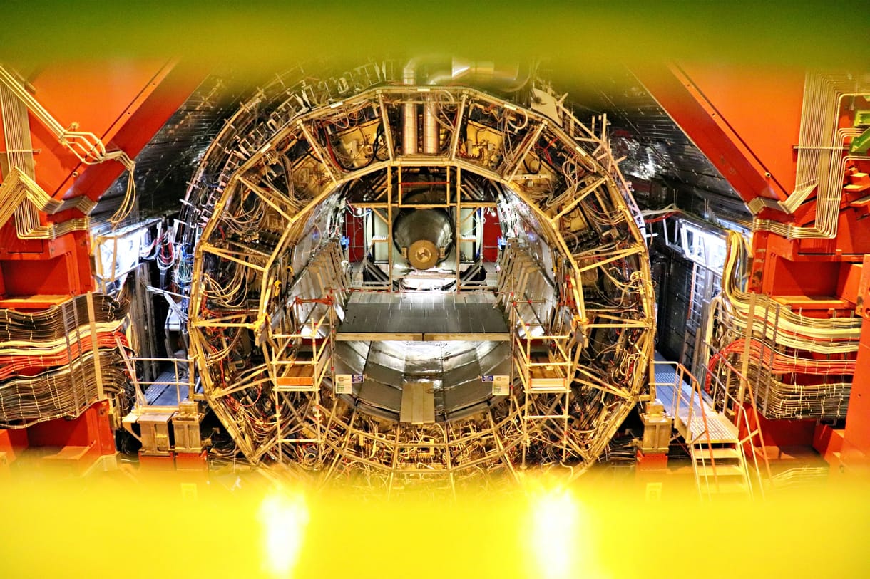 Amit a tudósok is csak ritkán látnak – a CERN szívében jártunk