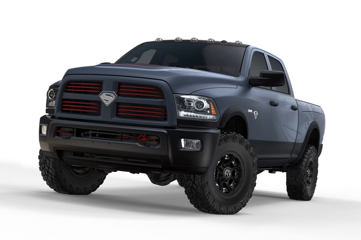 Superman ruhájába bújt a RAM 1500
