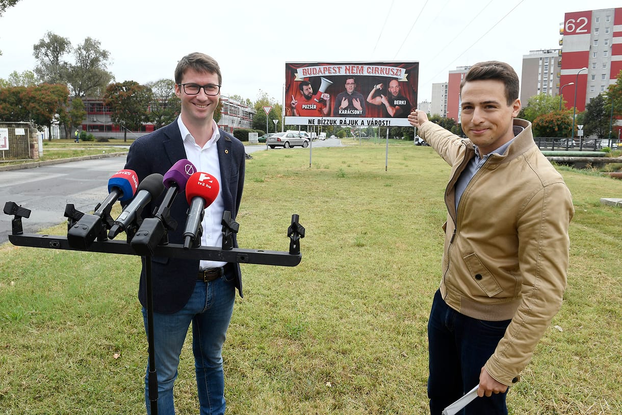 A Fidelitas titkolja, miből fizeti a cirkuszos kampányt