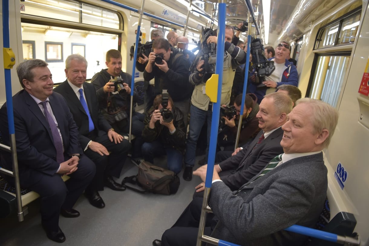 Fővárosi vizsgálóbizottság: Tarlós alatt az orosz lobbi alakította a 3-as metrókocsik beszerzését
