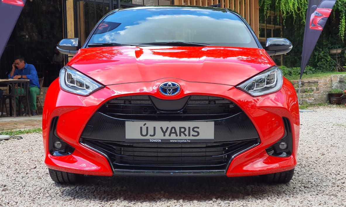 Magyarországon a teljesen új Toyota Yaris, gyorsan beleültünk