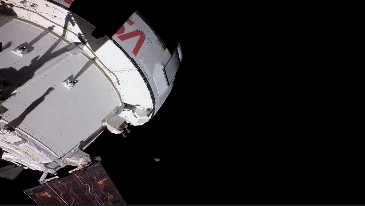 Közzétett egy videót a NASA a Hold felé tartó űrhajóról