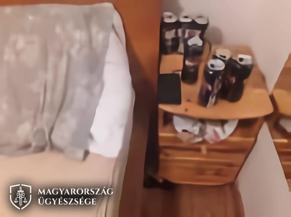 A rozét szerette a legjobban a trükkös csaló, aki egy hét leforgása alatt tizenegyszer lopott egy kecskeméti dohányboltból
