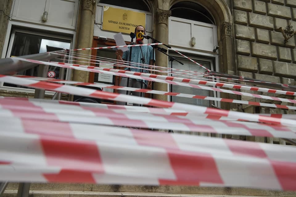 Tartózkodik a véleménynyilvánítástól az SZFE ügyében a Budapesti Metropolitan Egyetem