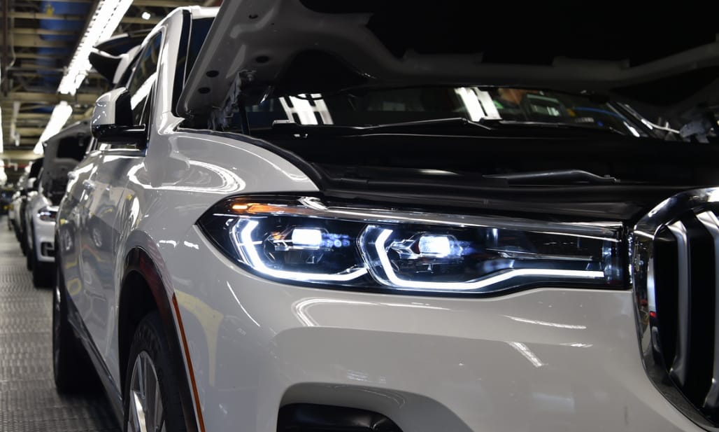 Már gyártják a BMW X7-et, jön a bajorok hatalmas divatterepjárója – fotókkal