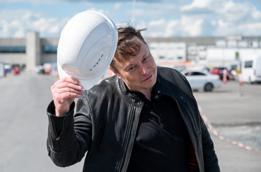 Elon Musk bemondta, szerinte mikorra érkezünk meg a Marsra