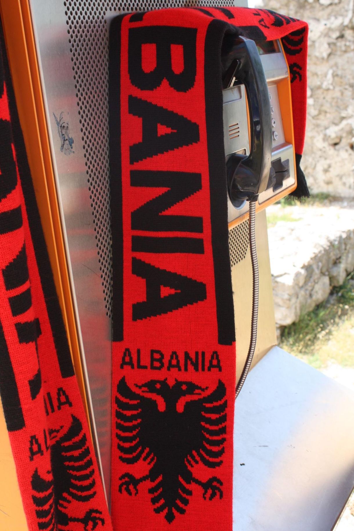 Láttuk az albán csodát. Íme!