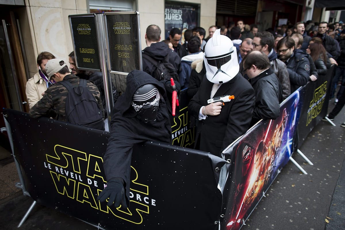 Dühöngenek a hoppon maradt Star Wars-fanok, a Cinema City új vetítéseket ígér