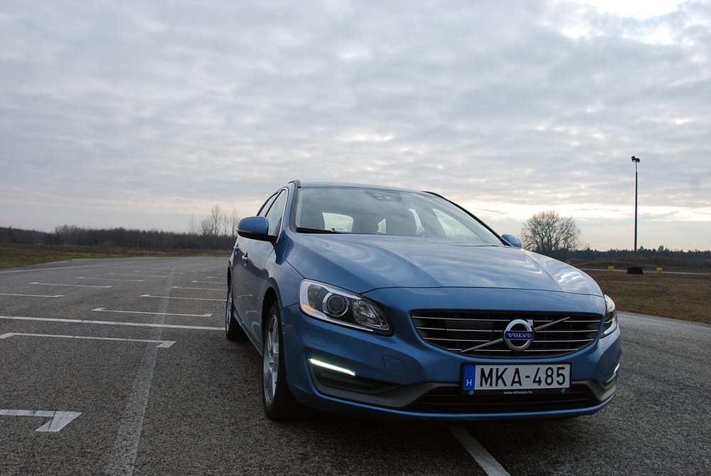Szerény, de kemény - Volvo V60 D5 Polestar teszt