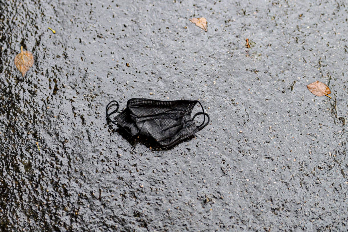 Tízezres tüntetés volt Berlinben a korlátozások ellen, többeket őrizetbe vettek
