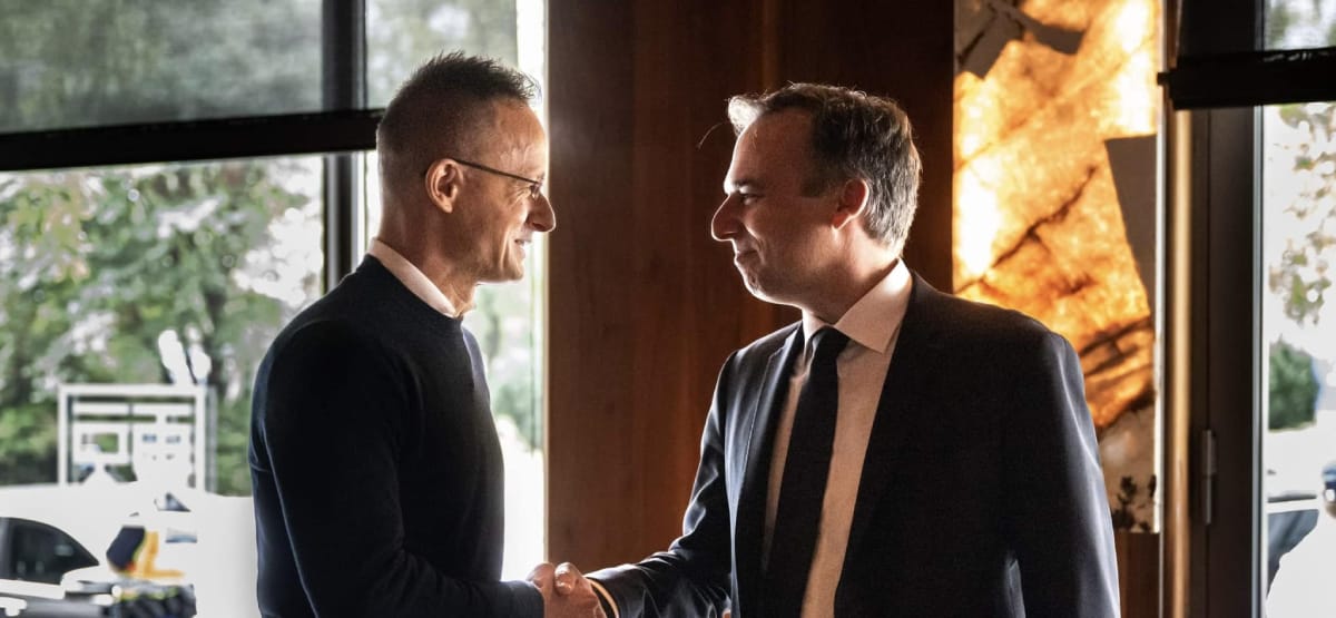 KKM: Nem került szóba az orosz befolyásolás Szijjártó Péter és az új amerikai nagykövet találkozóján